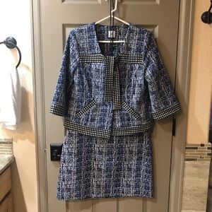 CAbi Spring 2018 Club21 suit size 6/small